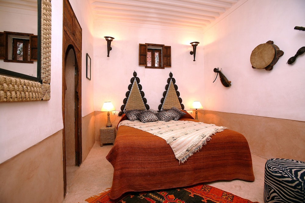 RIAD ALADDIN 47/76