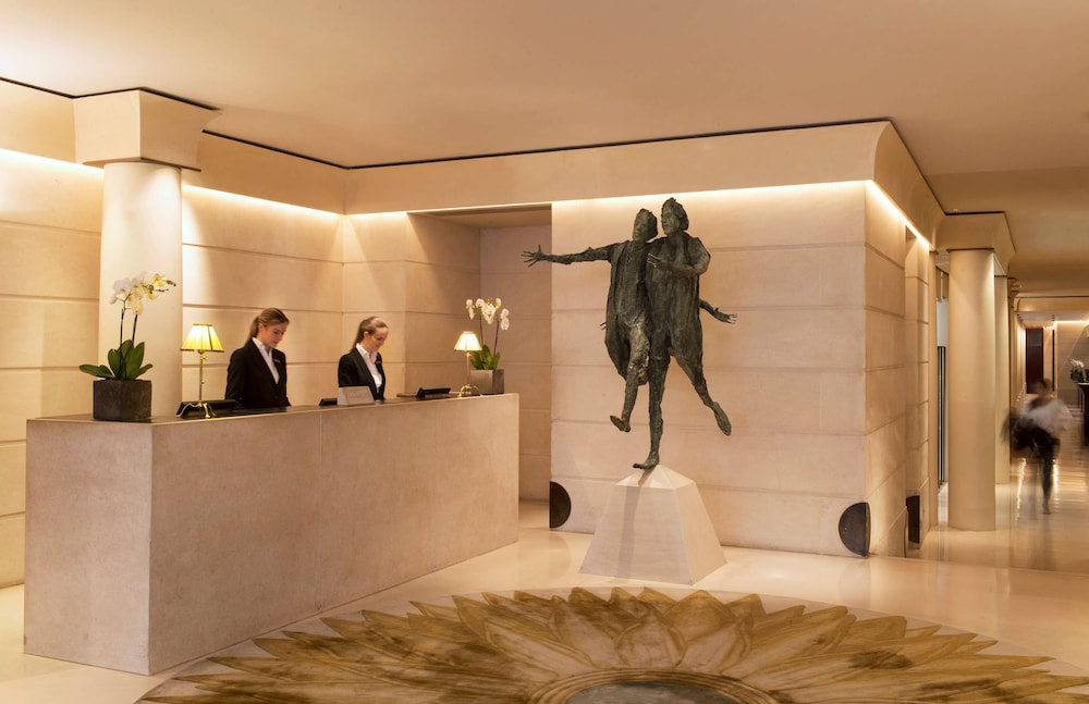 PARK HYATT PARIS VENDOME 10/71