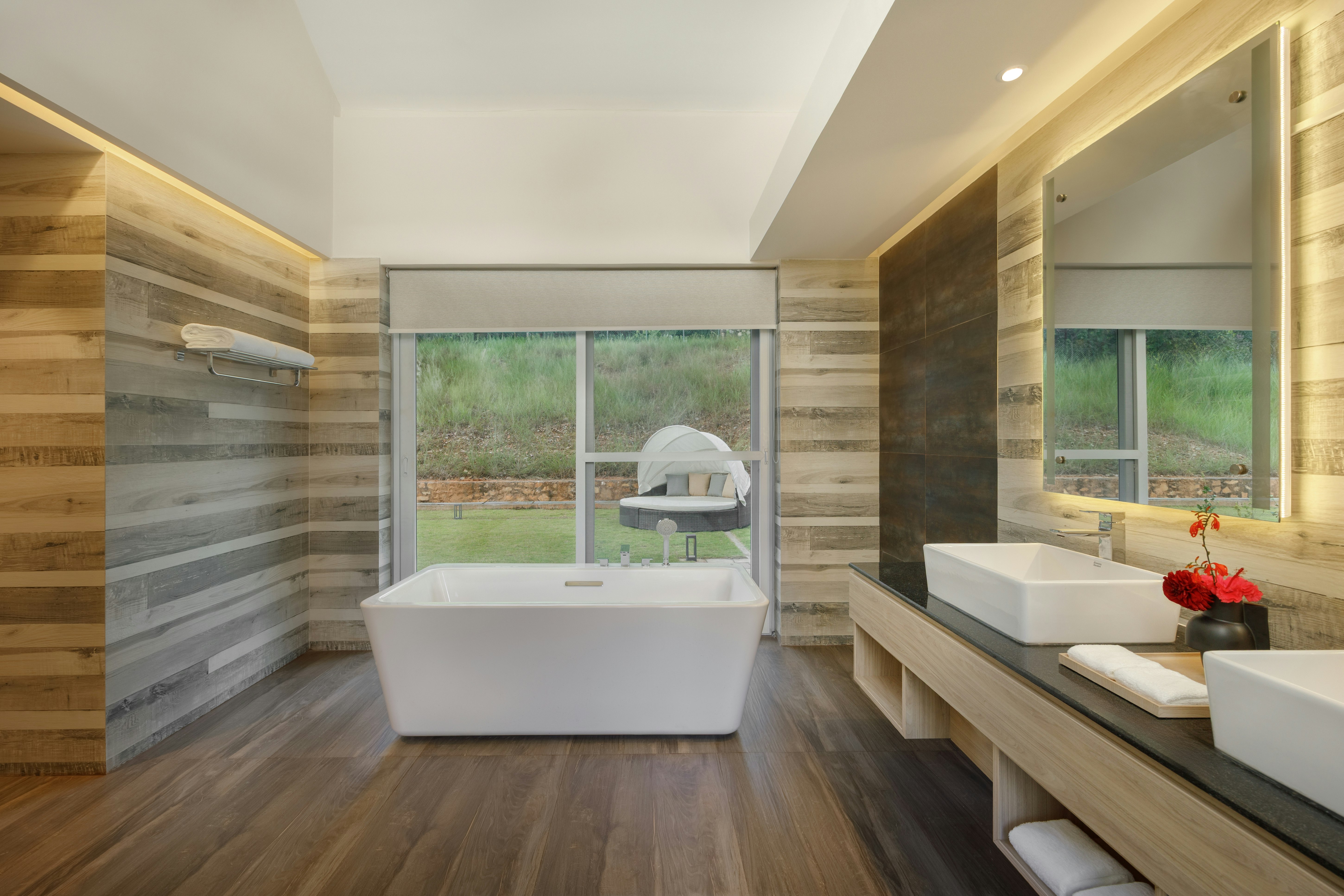 Himalayan Hideaway Resort Pokhara, The Centara Collection 62/62
