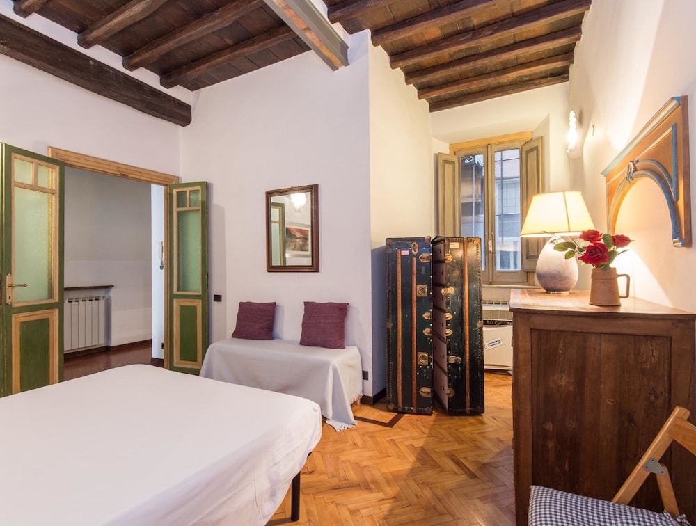 RSH Piazza Navona Charming Apartment 2 6/22