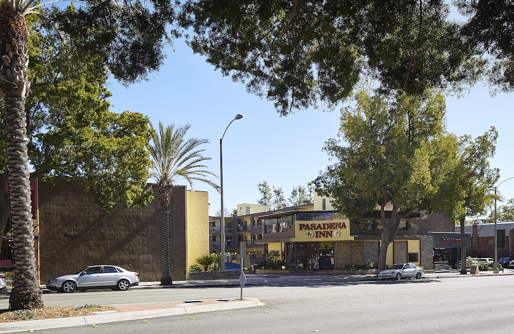 GreenTree Pasadena Inn 6/57