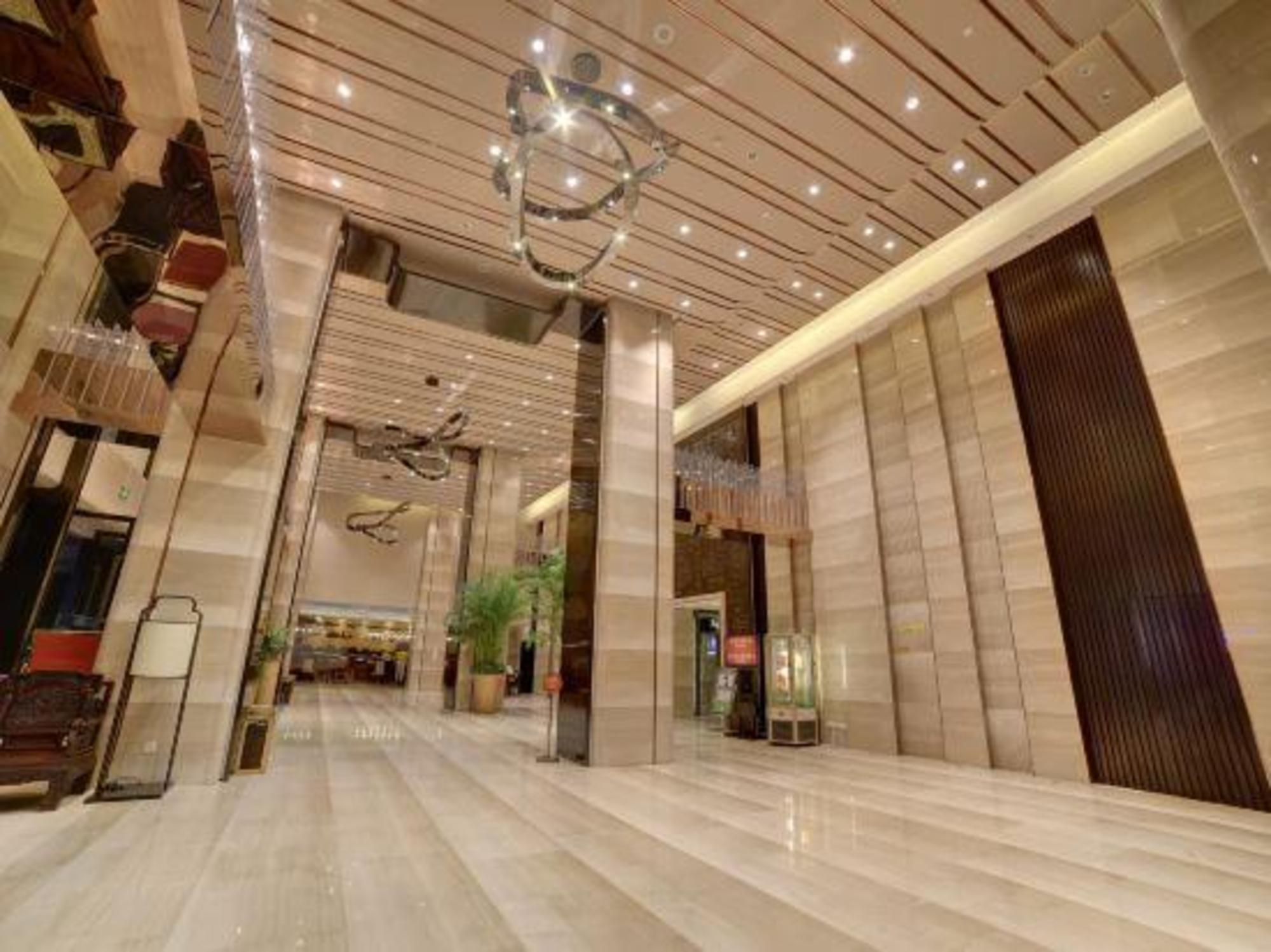Fuzhou Hotel 8/25