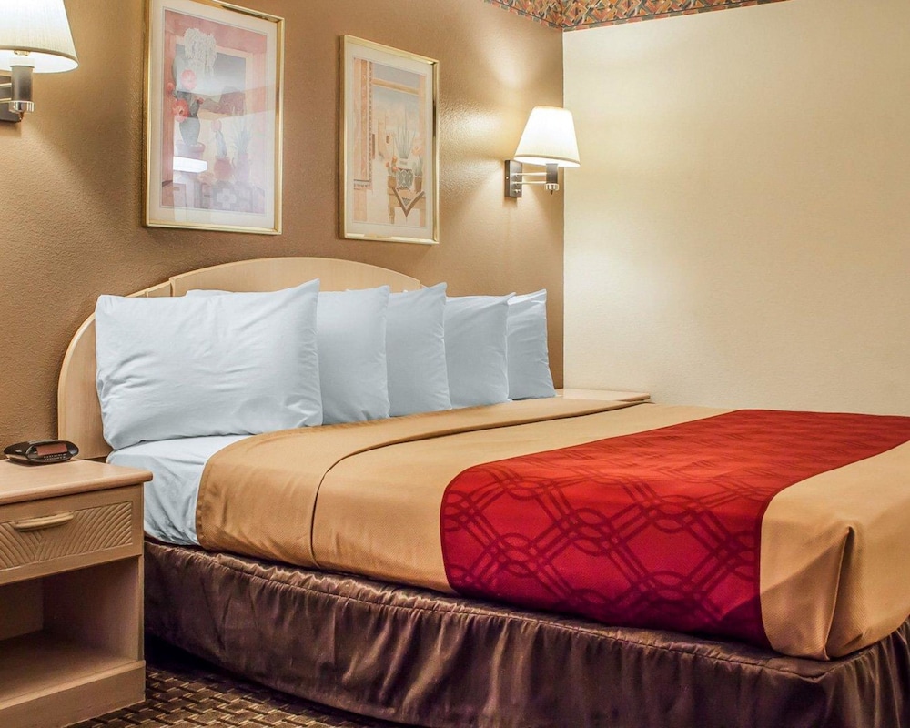 Quality Inn Winslow I-40 18/31