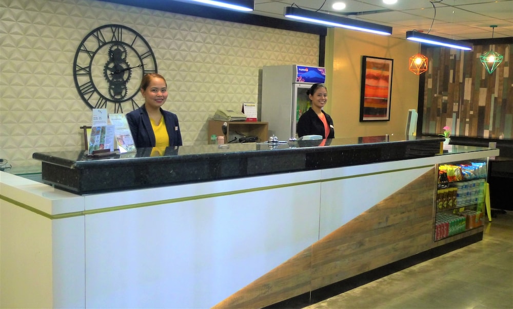 Value Star Inn 5/22