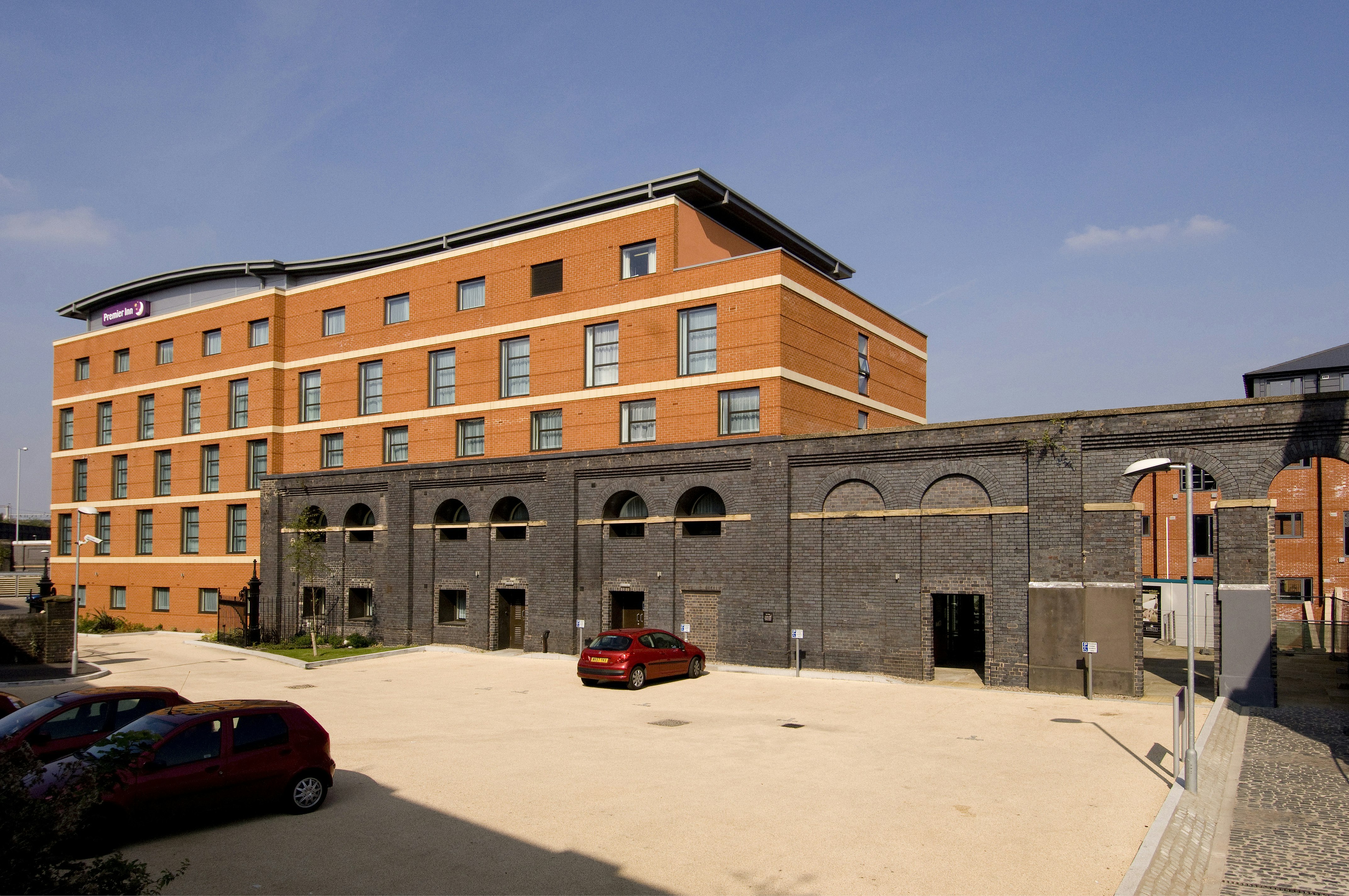 Premier Inn Wolverhampton City Centre 26/29