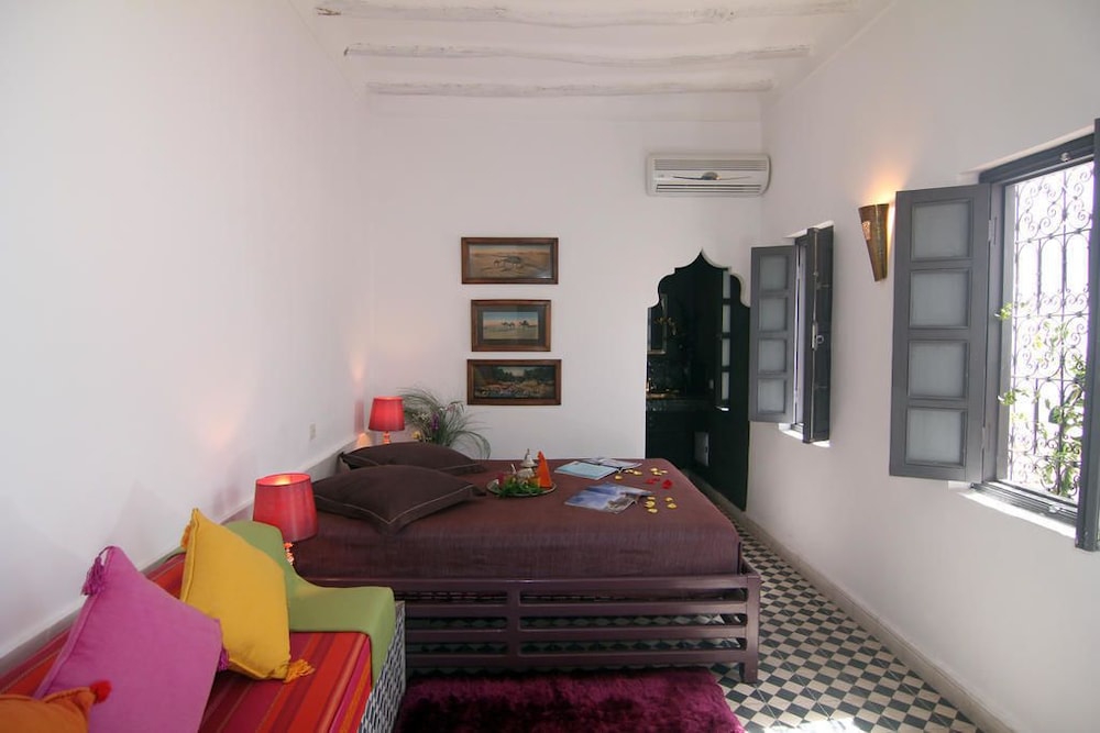 Riad Begonville 35/54