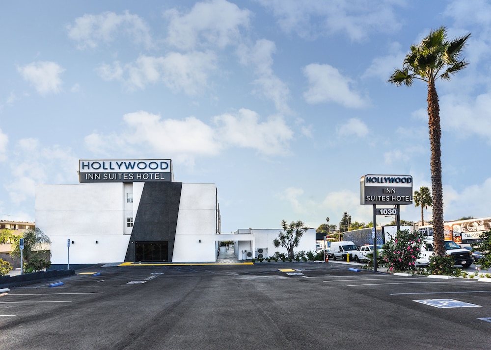 Hollywood Inn Suites Hotel 51/54