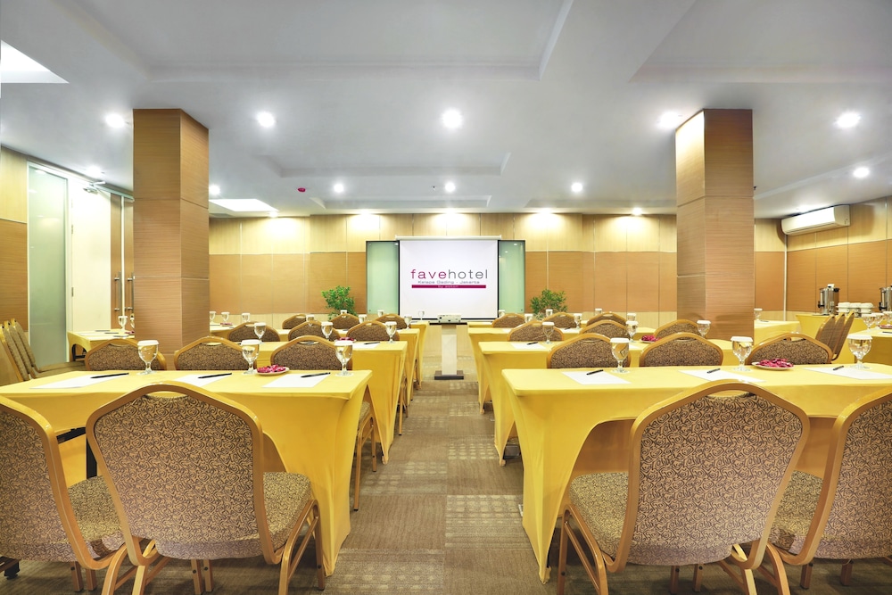 favehotel Kelapa Gading 34/54
