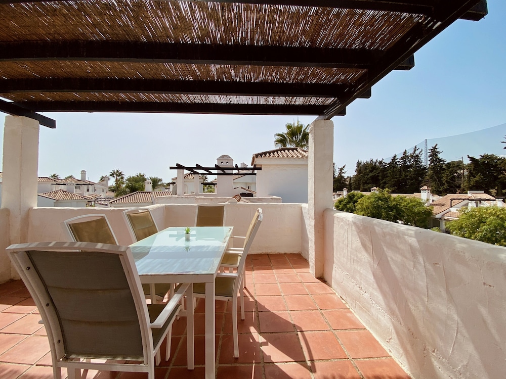 Apartamentos Serinamar Marbella 24/50