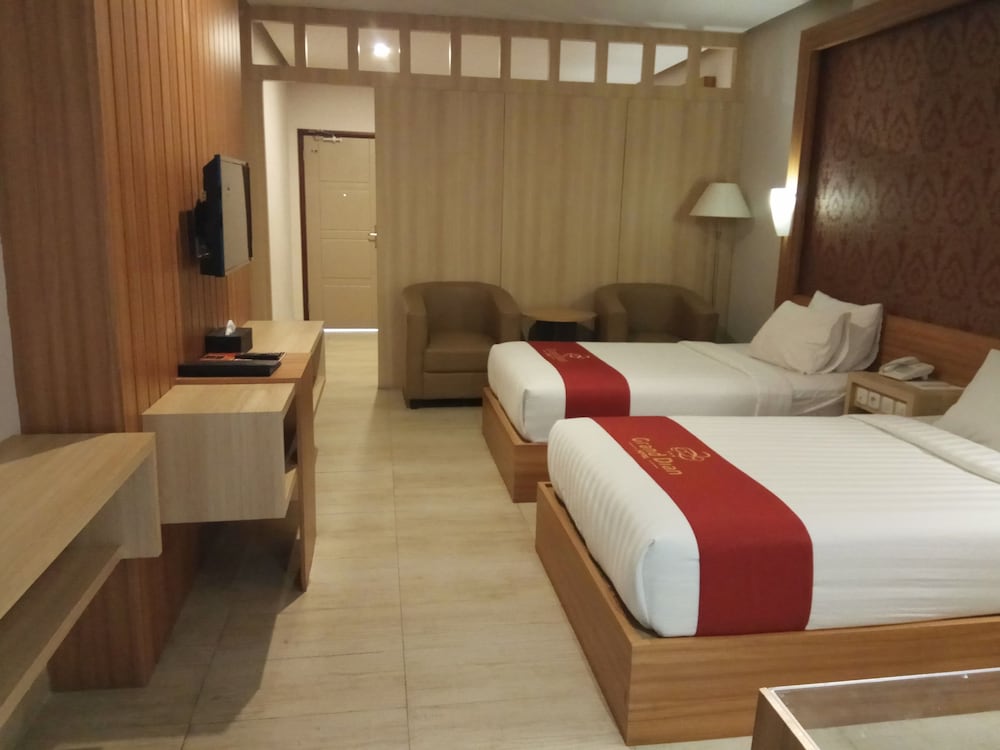 Grand Dian Slawi 9/30