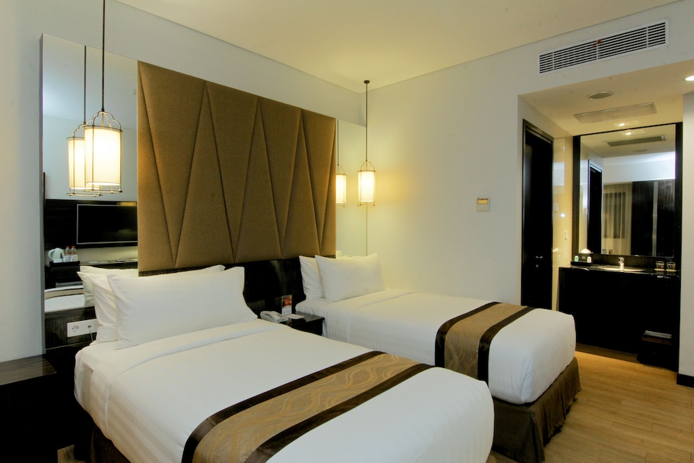The New Atrium Hotel Yogyakarta 5/45