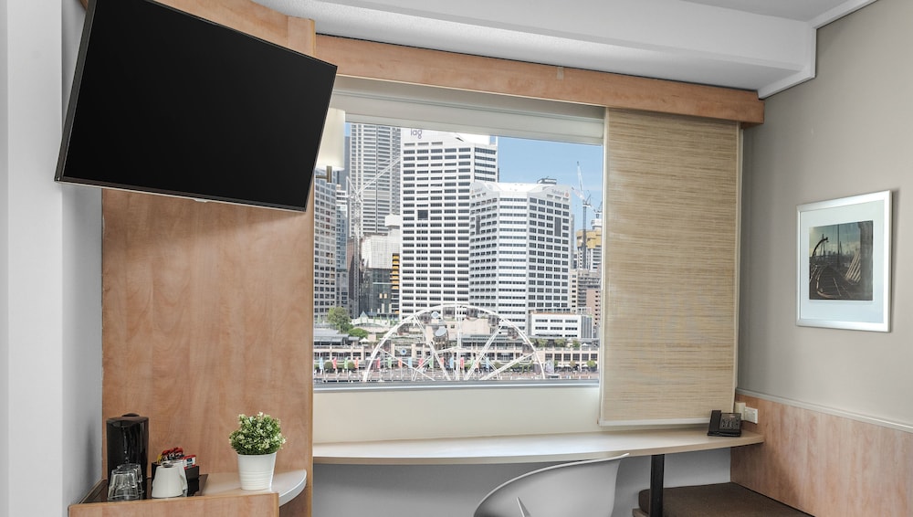 IBIS SYDNEY DARLING HARBOUR 61/68