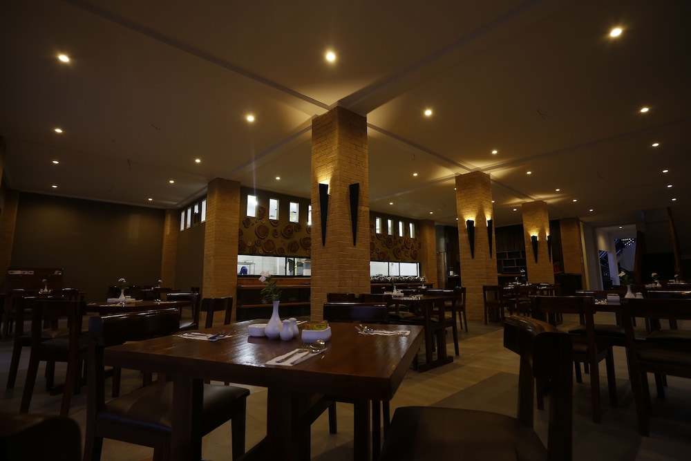 Kahyangan Resort 8/19