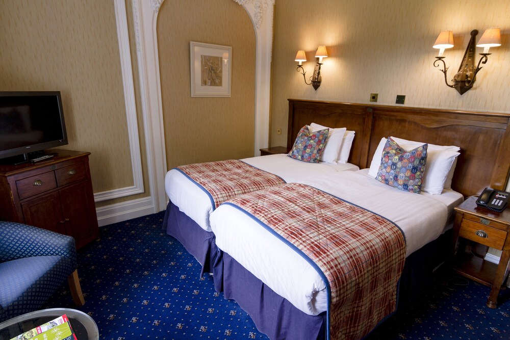 Pine Trees Hotel Pitlochry 22/65