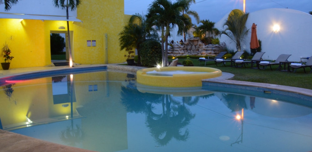Magico Inn Hotel 40/41
