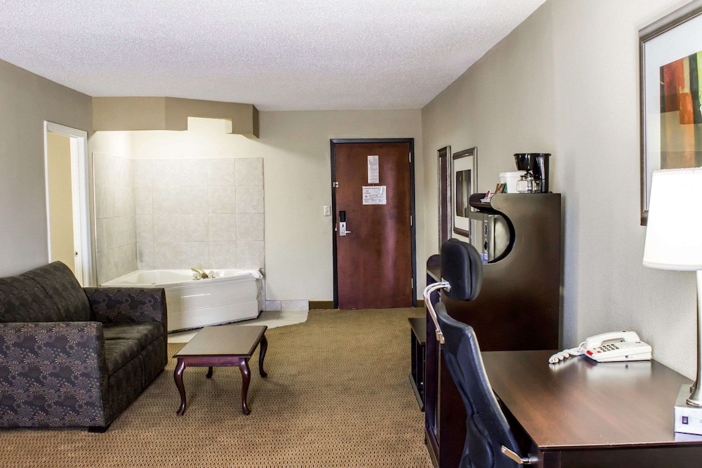 Quality Inn & Suites Wilson I-95 38/39