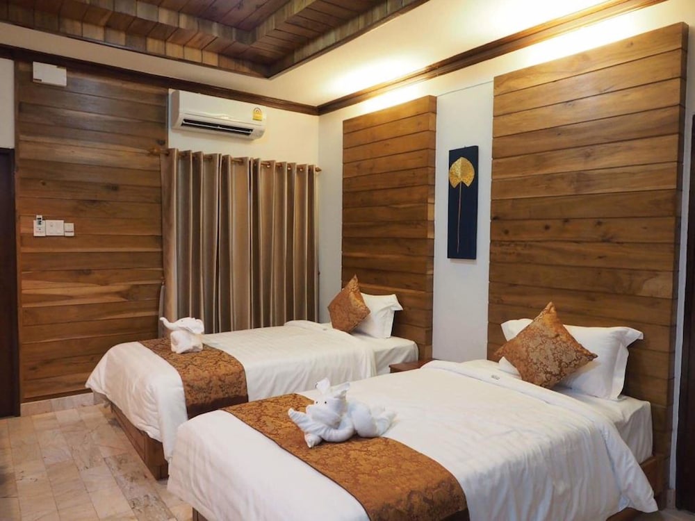 Khum Sai Ngam Hotel & Resort 17/45