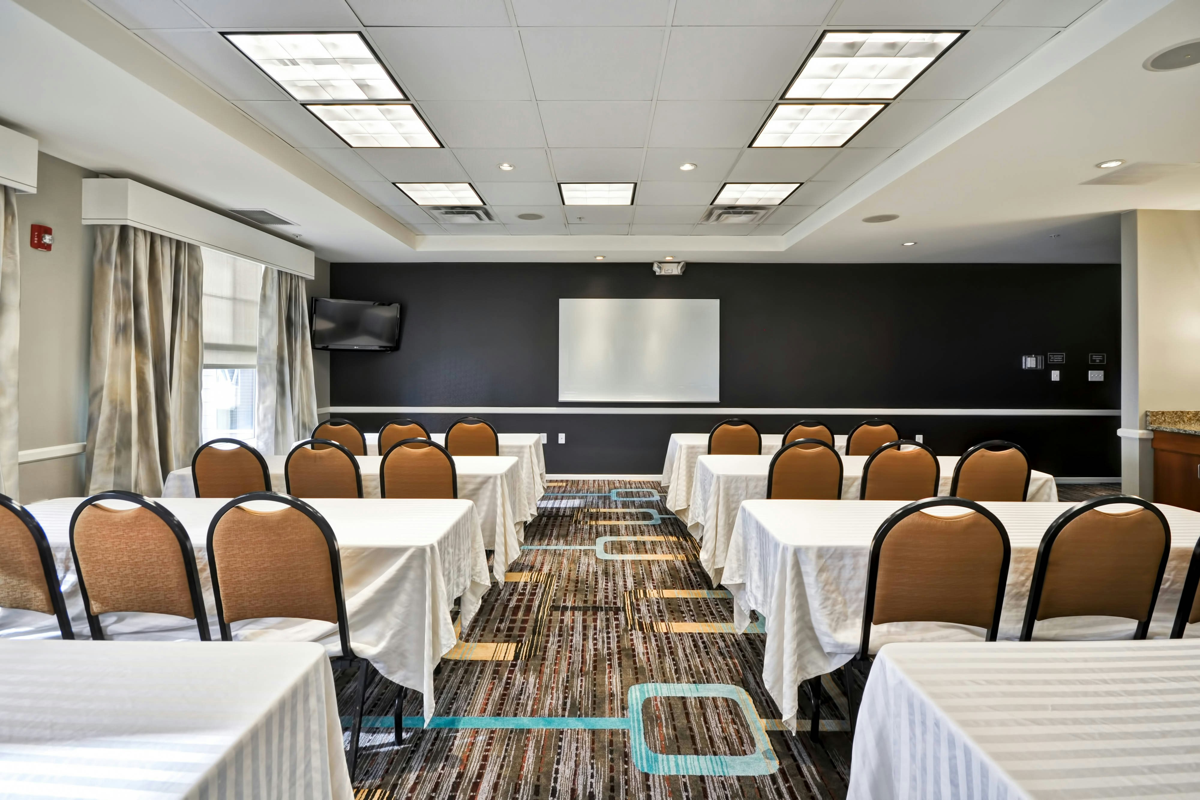 Residence Inn by Marriott St. Louis O Fallon 38/46