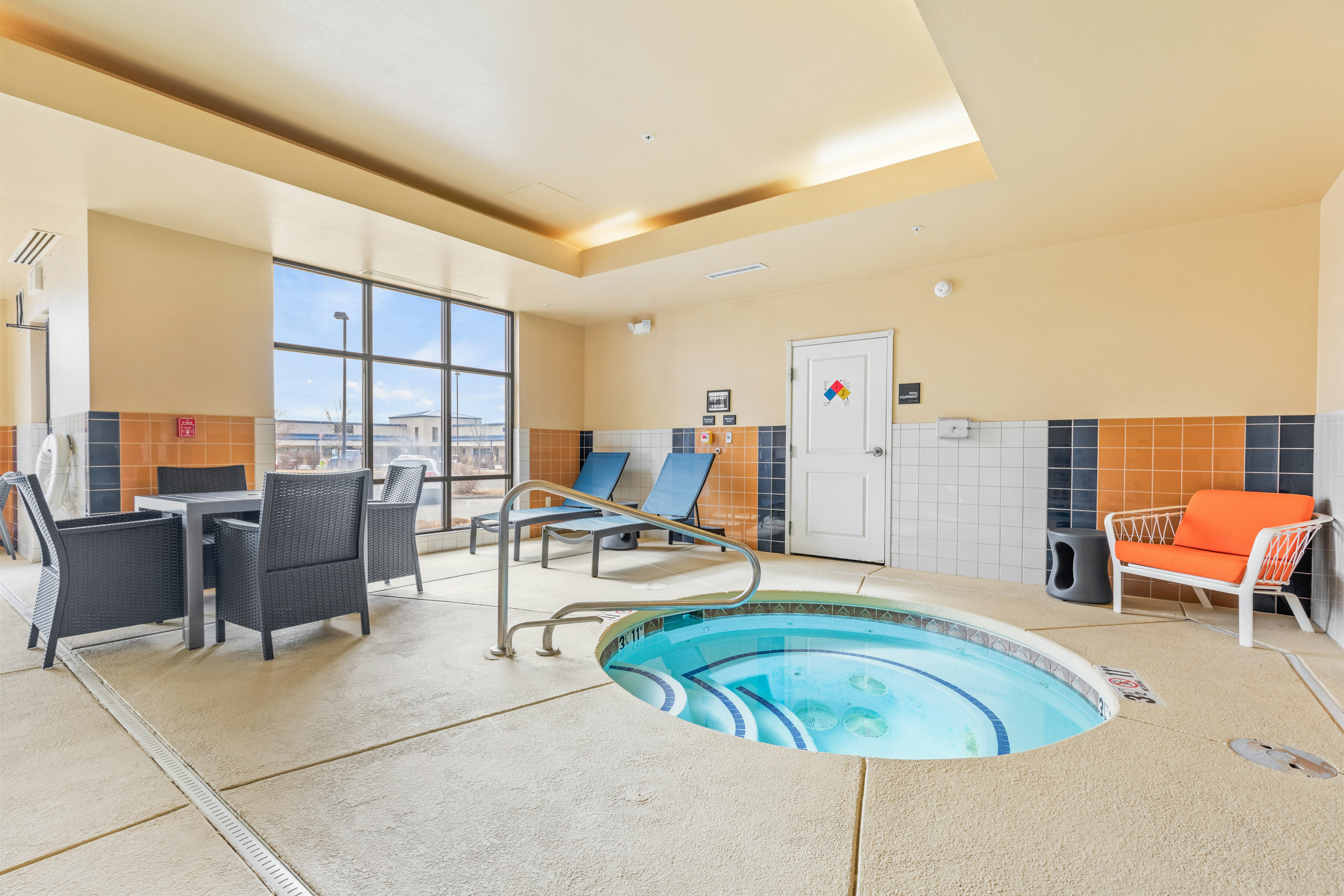 Hampton Inn Denver Northeast Brighton 24/46