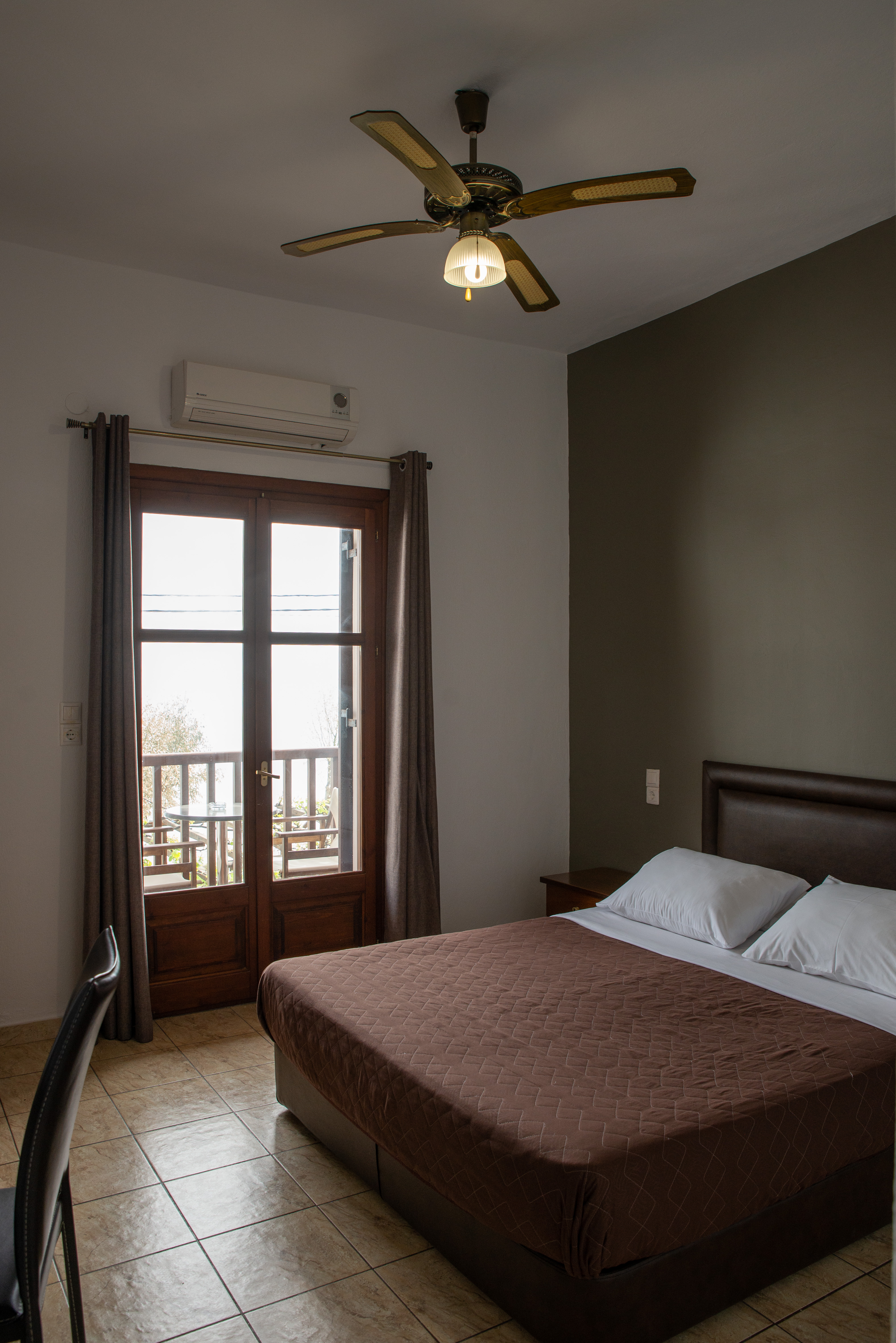 Cleopatra Hotel 16/58