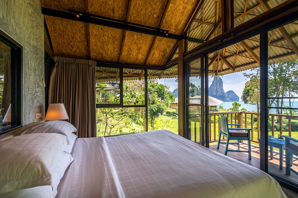 Tinidee Hideaway Tonsai Beach Krabi 11/50