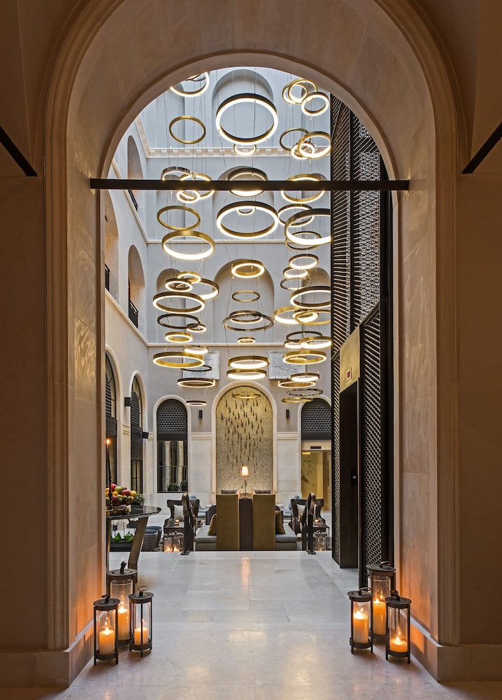 10 Karakoy 45/52