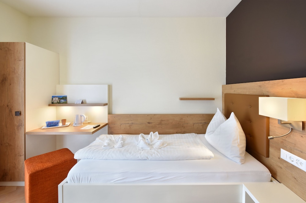 Budget Waldhotel Unspunnen 37/50