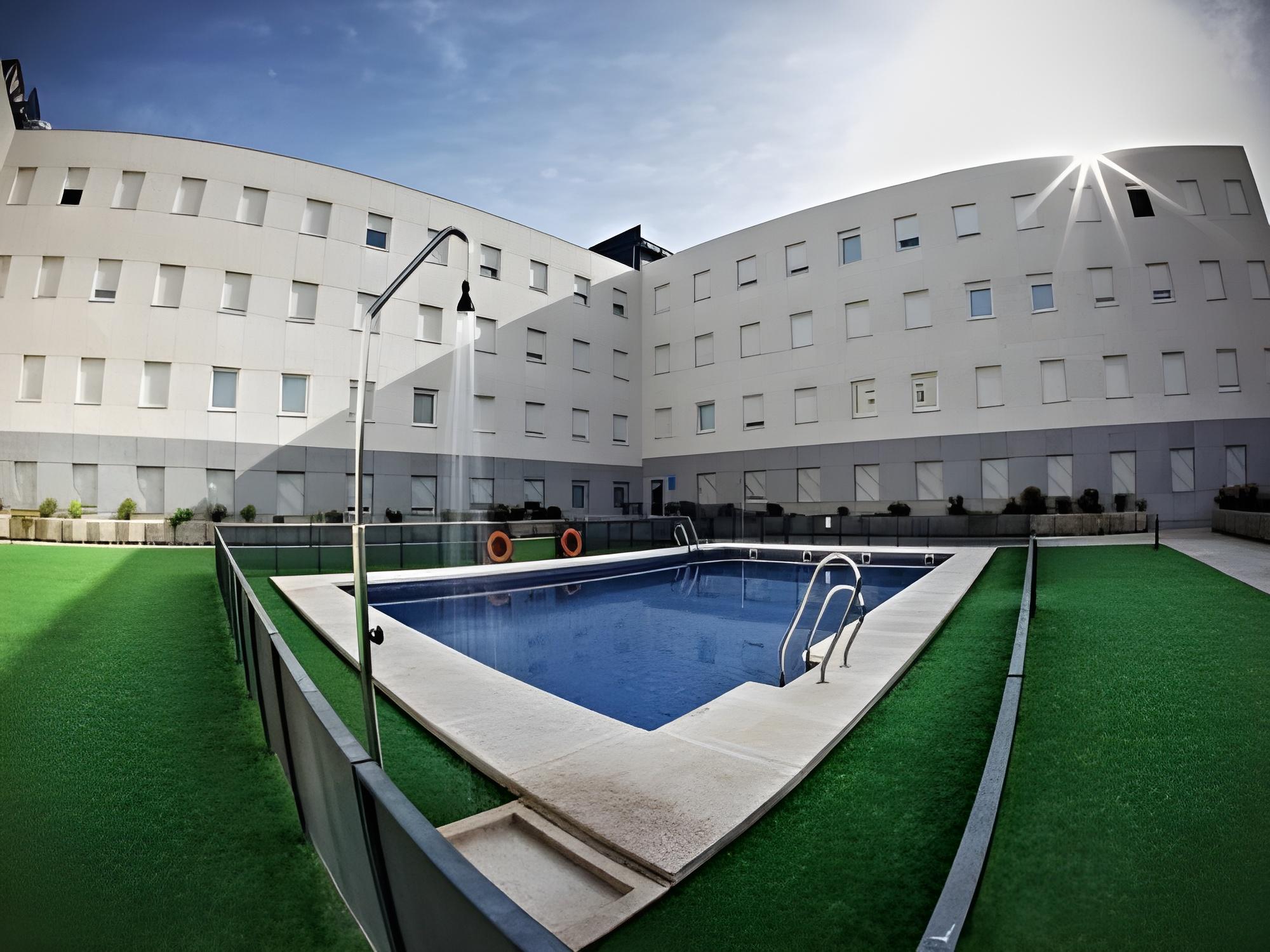 APARTMENT, DOUBLE BED