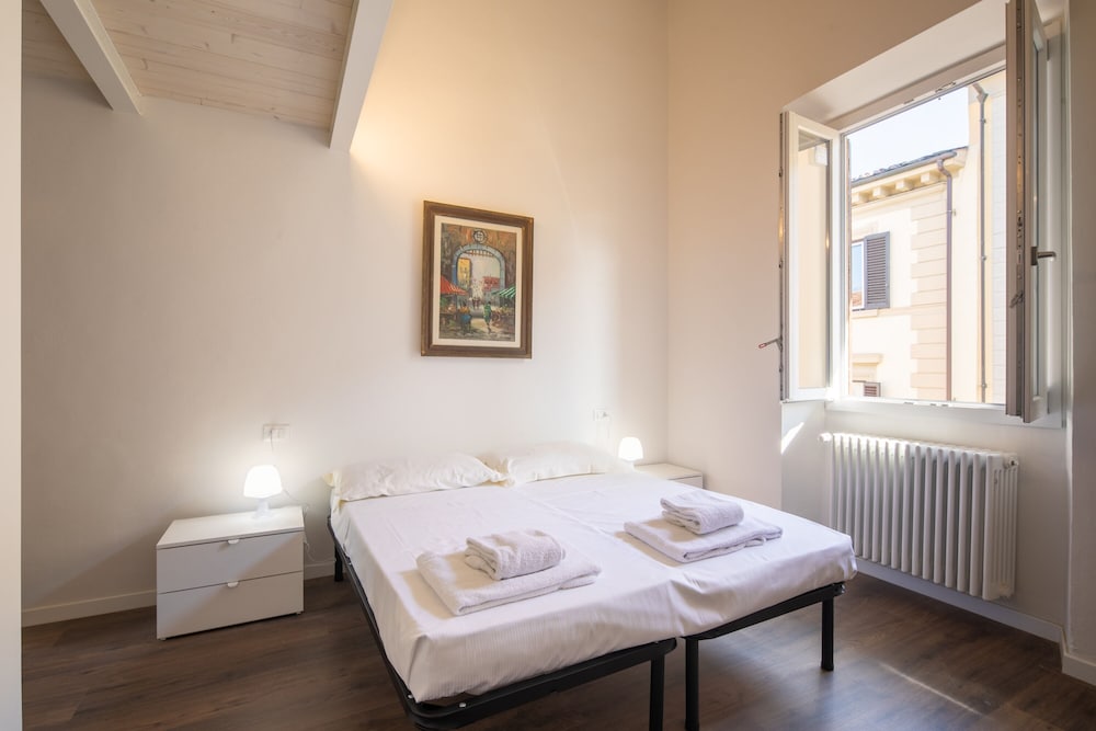 Indipendenza House 2/14