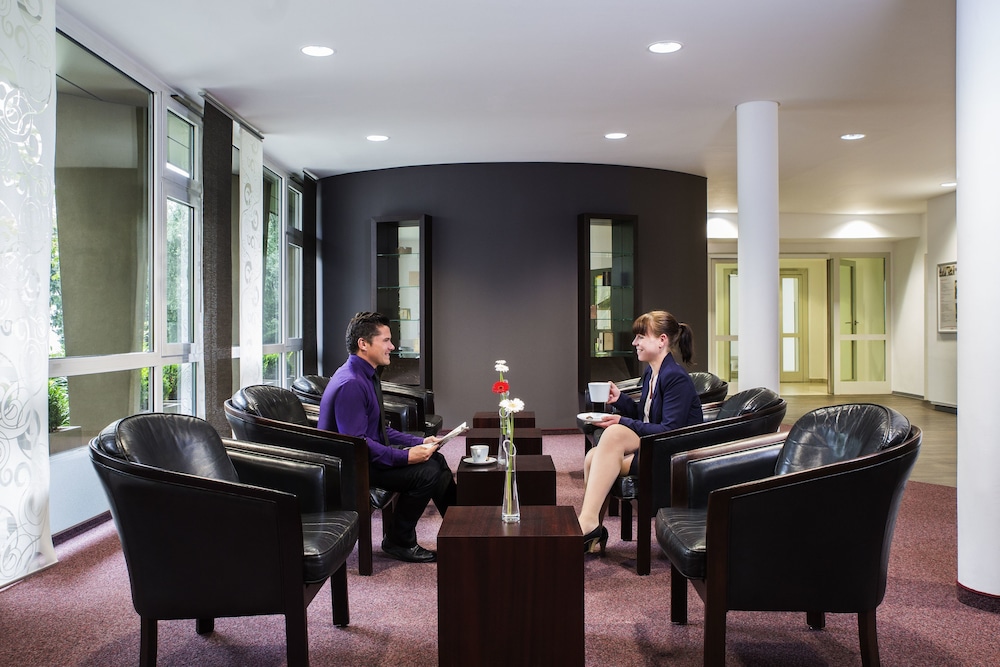 Mercure Hotel Dortmund Messe 53/79
