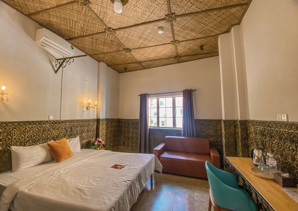 Le Grand Palais Boutique Hotel 17/100