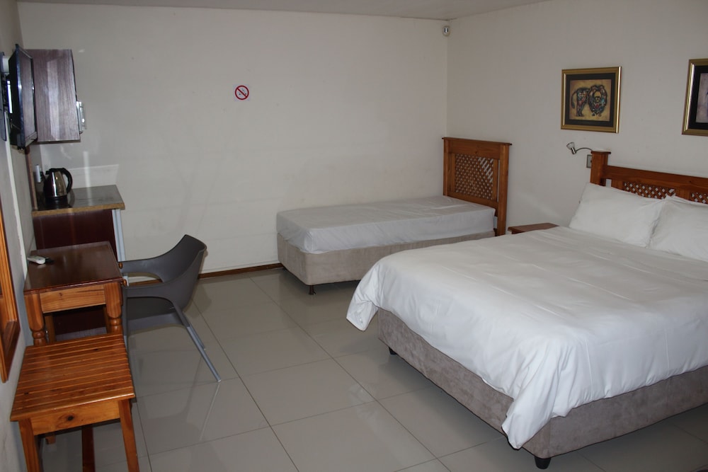 Purple Olive Guest House 18/53