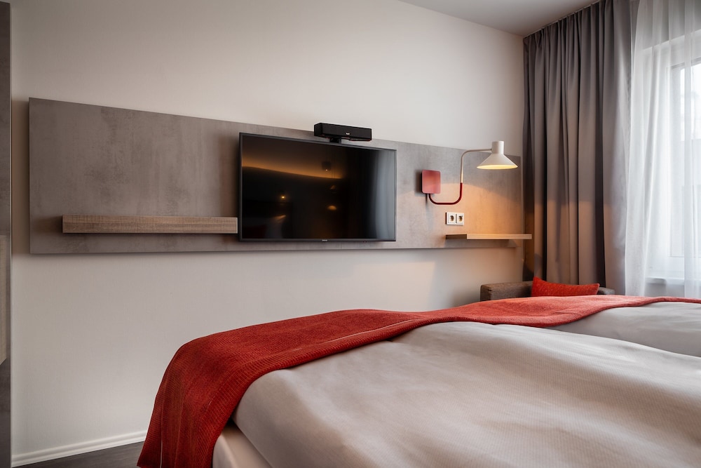 Holiday Inn - the niu, Hide Berlin Friedrichshain by IHG 6/58