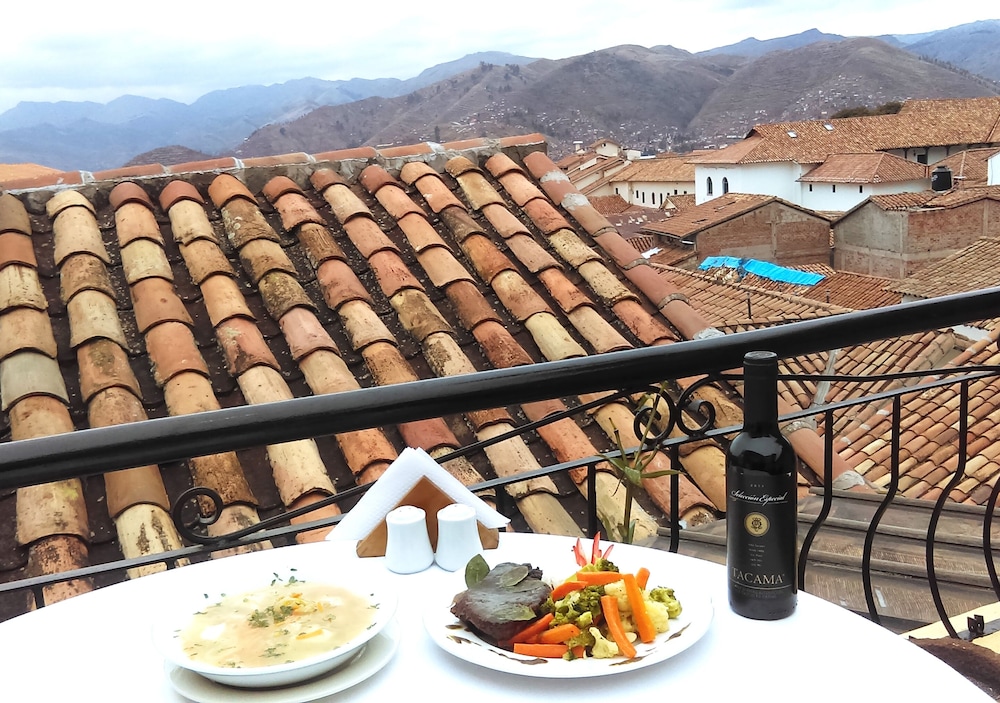 Hotel Y Mirador Los Apus 22/35