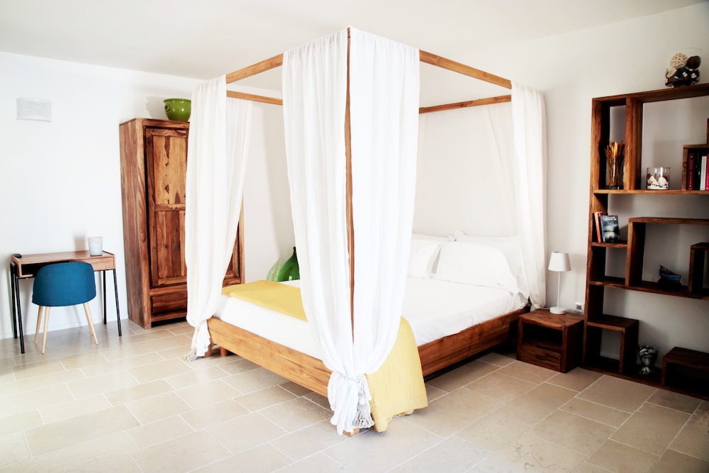 Santa Maria 24 Guest House 14/72