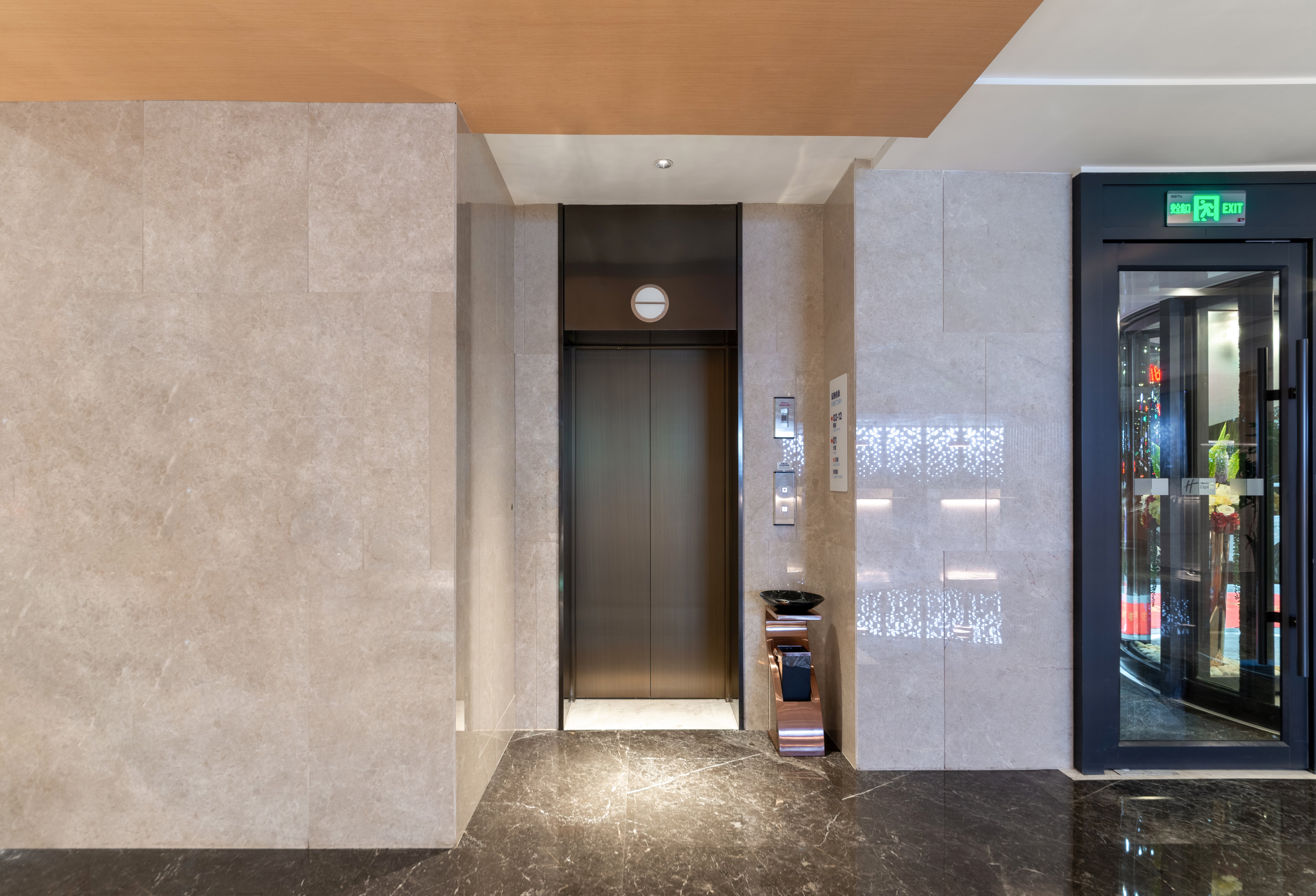 Holiday Inn Express Yangquan City Center 30/53