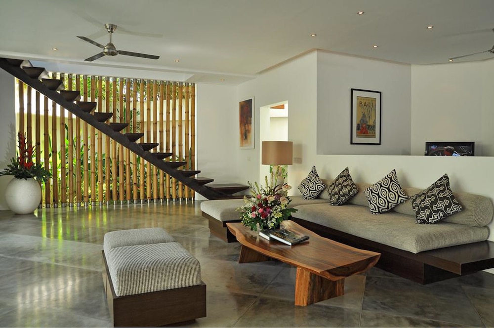 Villa La Sirena by Nagisa Bali 32/50