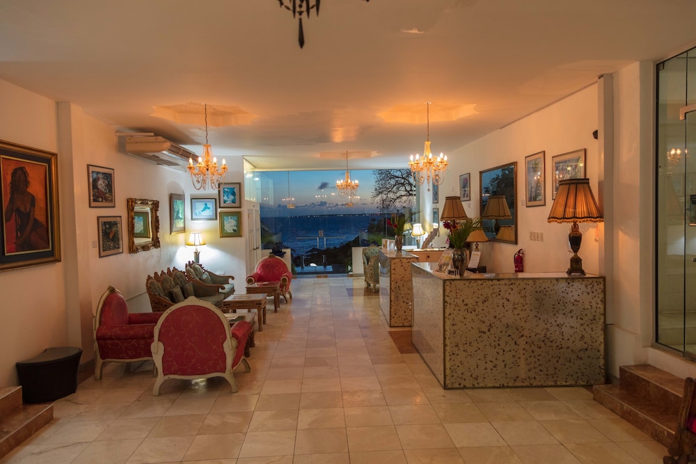 Bacolet Beach Club 52/73