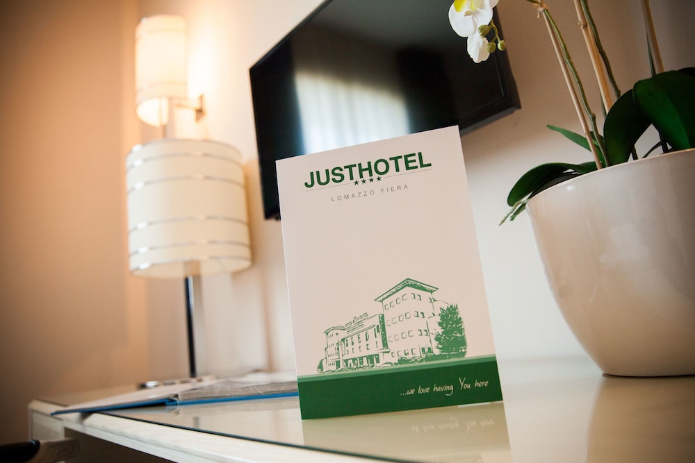 Just Hotel Lomazzo Fiera 26/36