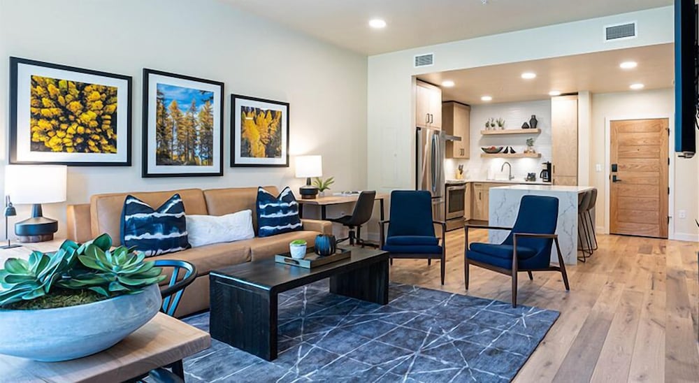 Tamarack Resort 33/50
