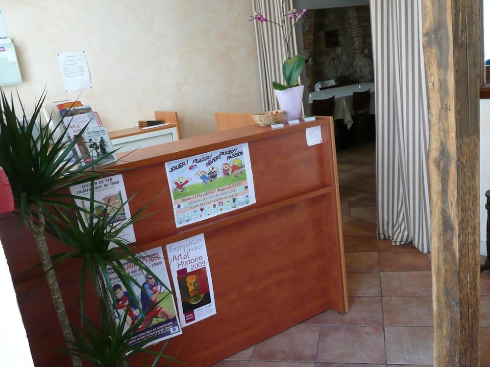 Logis Hotel Les Pasteliers 3/36