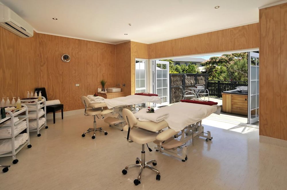 Wai Ora Lakeside Spa Resort 24/49
