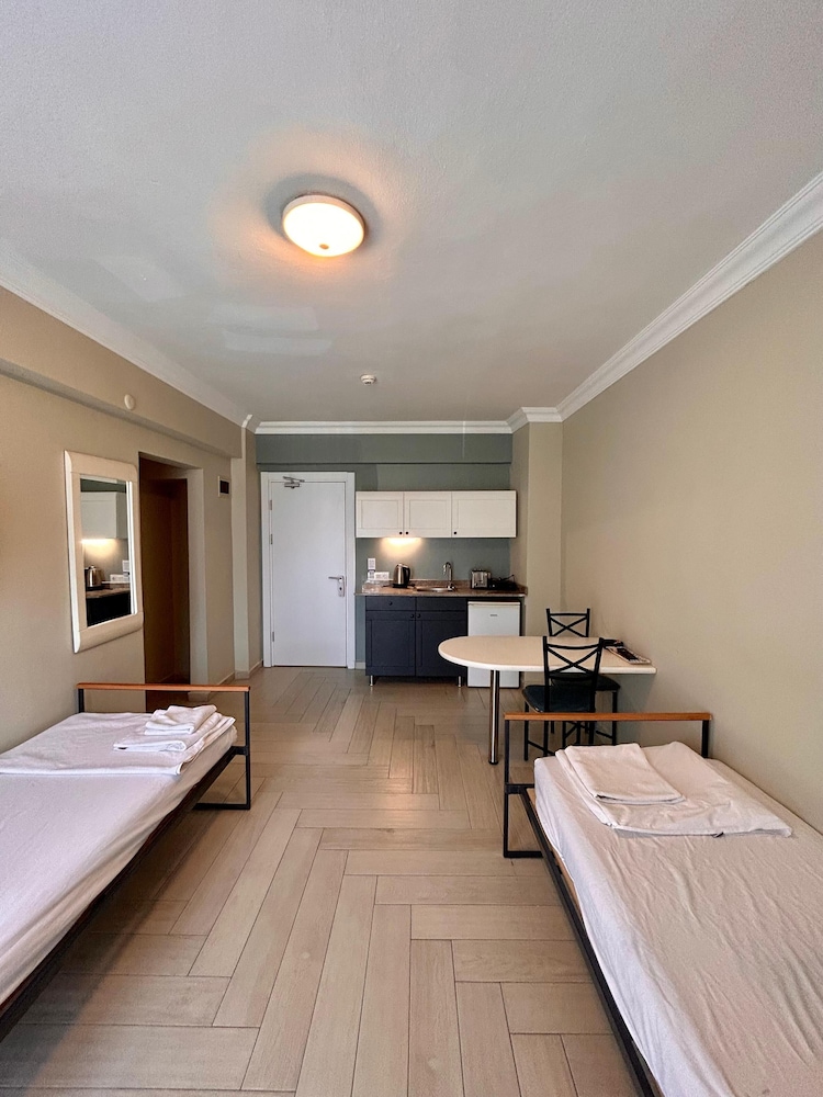 Two Seas Hotel 21/50