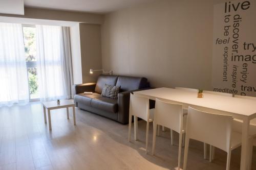 Daro Apartments 41/51