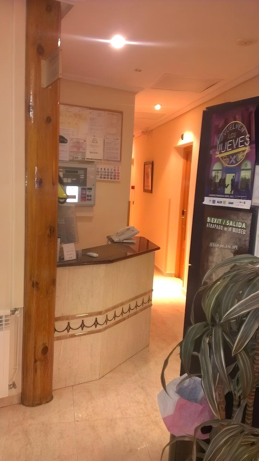 Hostal Cruz Sol 8/30