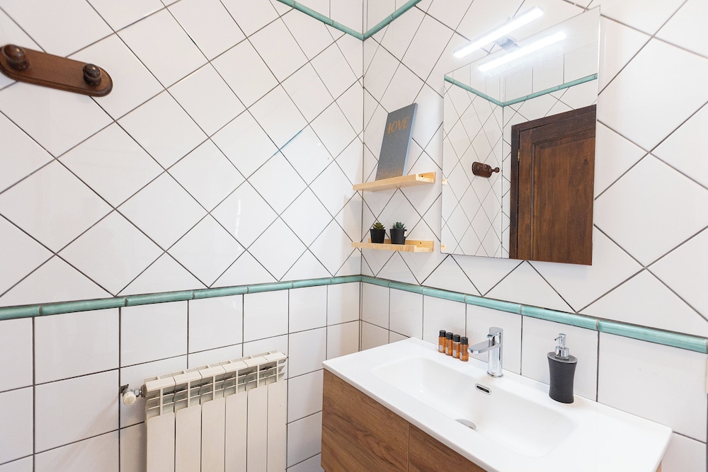 Rental In Rome Rosselli Palace Apartment 2 46/50