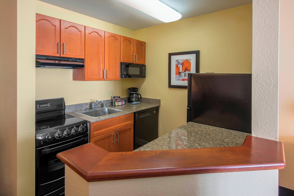 Towneplace Suites By Marriott Denver Tech Center 18/21