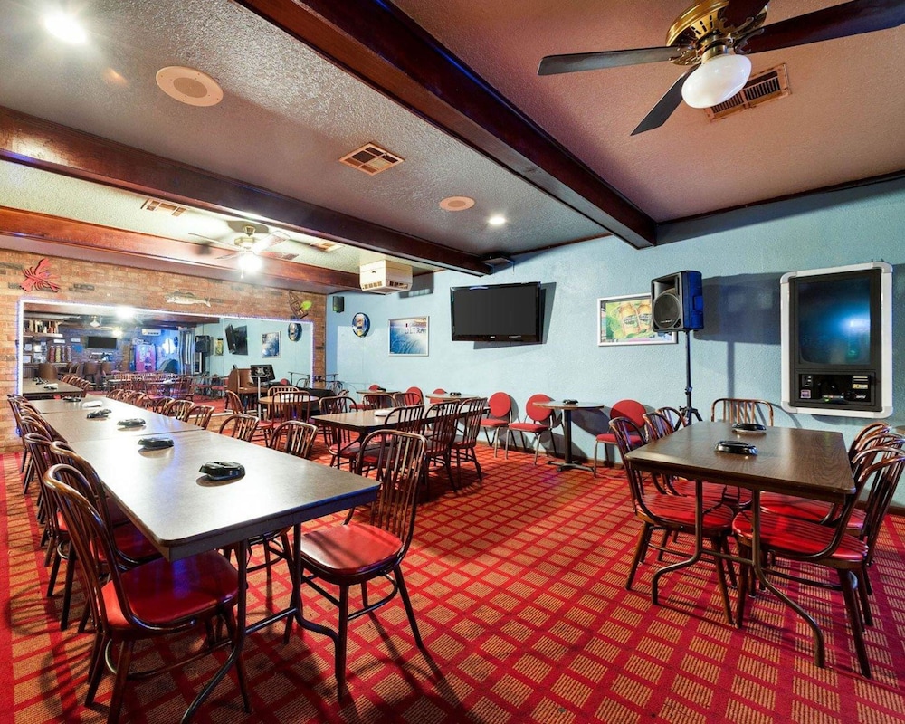 Rodeway Inn Jasper 49/50