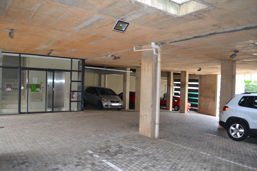 Mesami Hotel 35/37