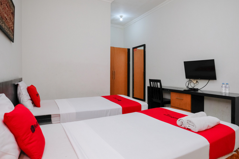 Reddoorz, Twin Beds